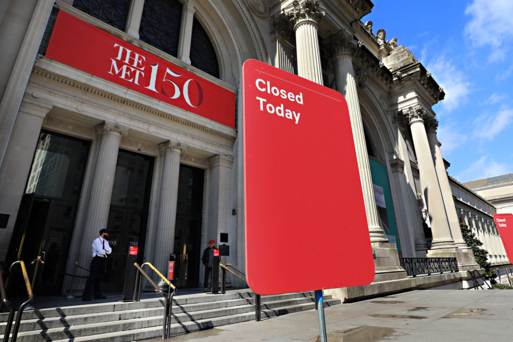 A sign outside the Metropolitan Museum of Art on March 13, 2020. Photo by Cindy OrdGetty Images..jpg