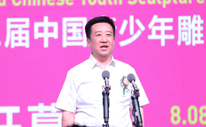 大同市市长武宏文宣布展览开幕.jpg