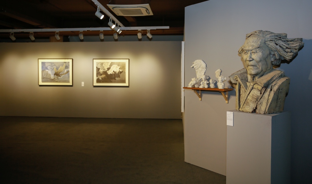 Exhibition View 01.jpg