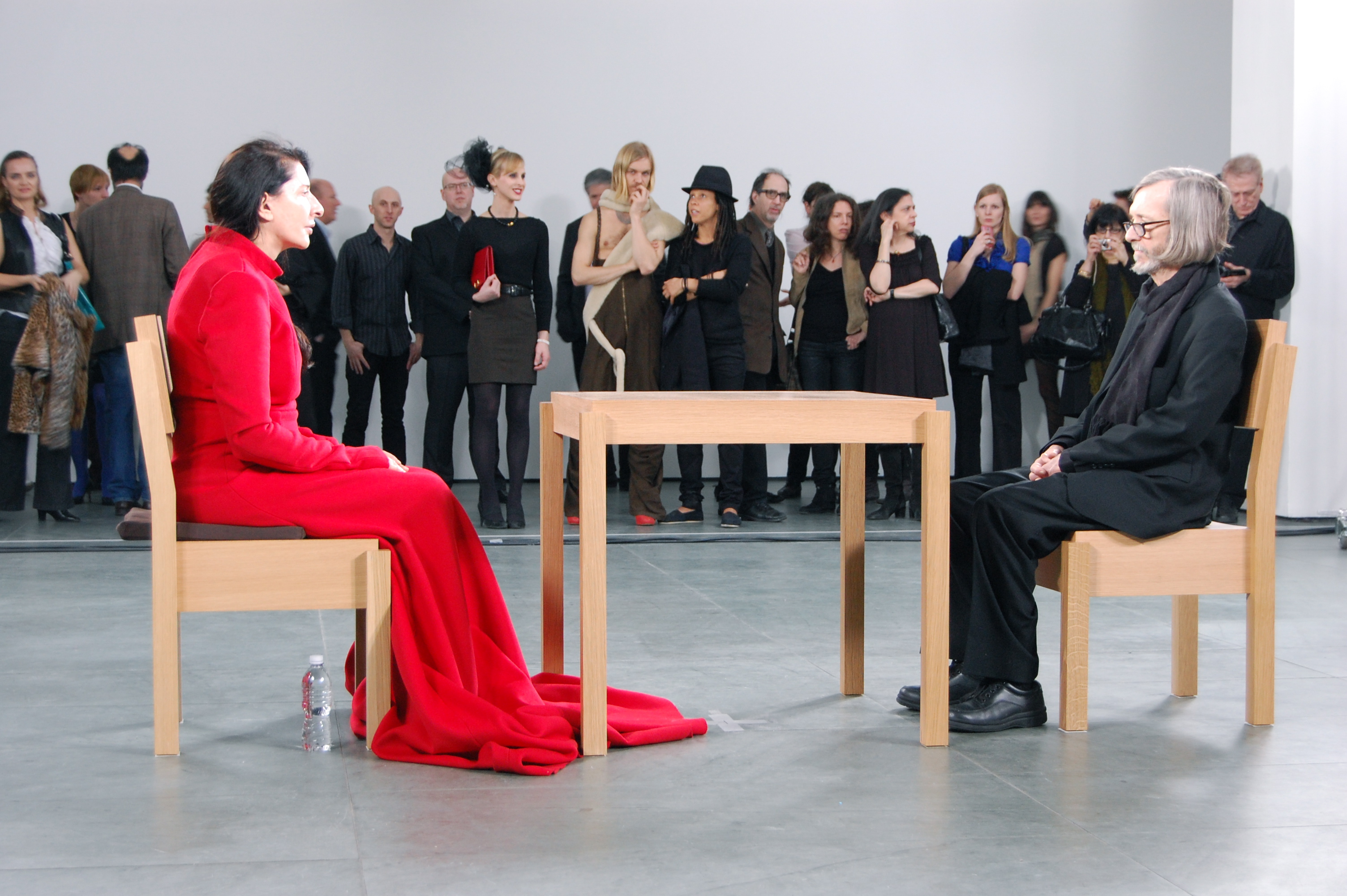 5：Marina Abramović，The Artist Is Present，2012，MoMA.jpg