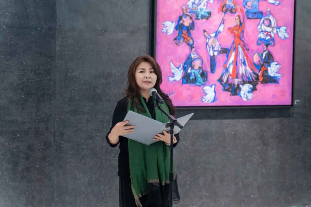 08 Artist Huxidan Kerim, Principal of the High School Affiliated to CAFA.jpg