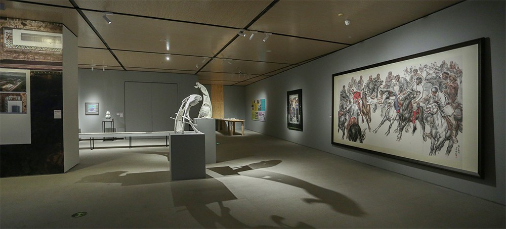 02 Exhibition View.jpg