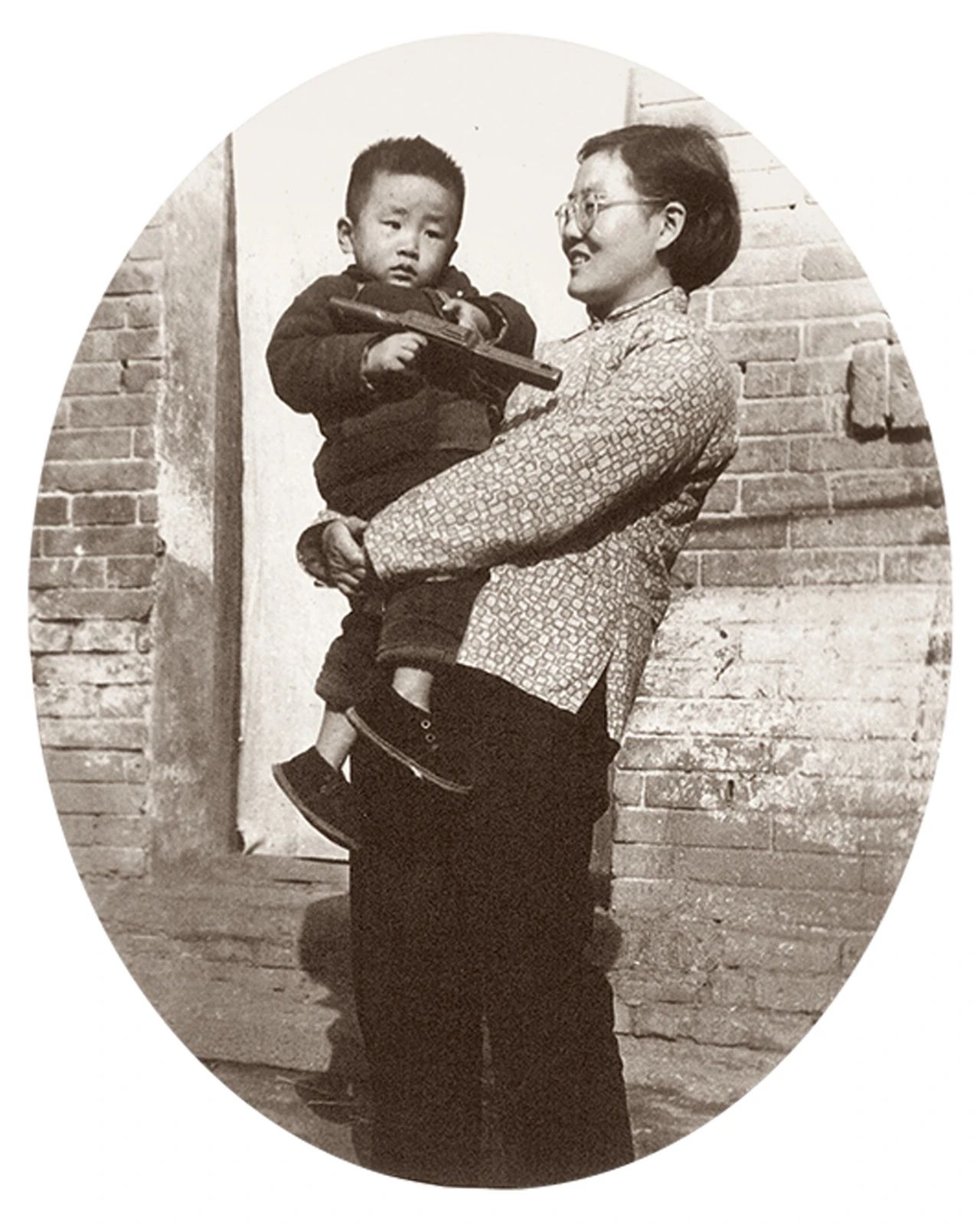 38 Meng Luding and His Mother at Tongzhou.jpg